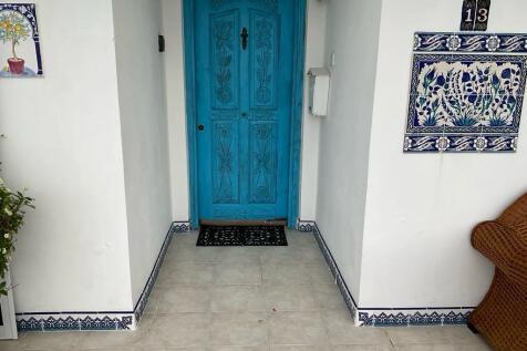 Beautiful 4 Bedroom Seaview Key Ready Resale Villa in Esentepe Image 81 12