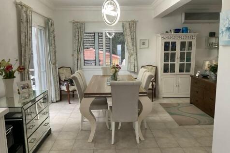 Beautiful 4 Bedroom Seaview Key Ready Resale Villa in Esentepe Image 79 10