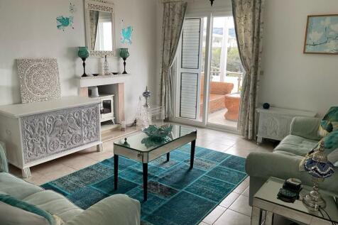 Beautiful 4 Bedroom Seaview Key Ready Resale Villa in Esentepe Image 78 9