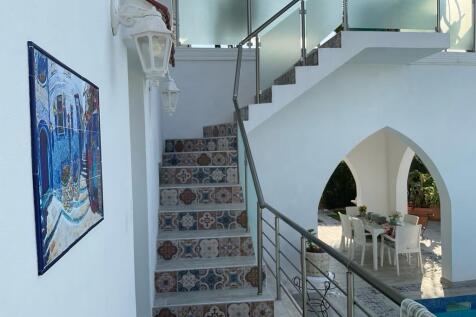 Beautiful 4 Bedroom Seaview Key Ready Resale Villa in Esentepe Image 77 8