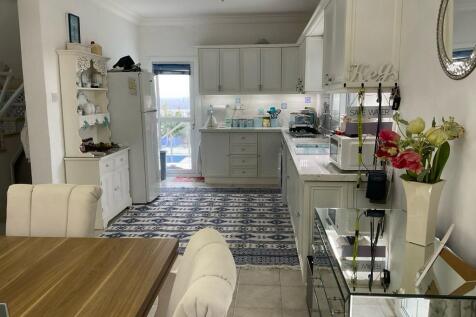 Beautiful 4 Bedroom Seaview Key Ready Resale Villa in Esentepe Image 76 7