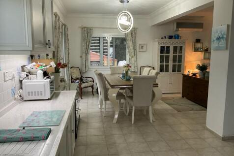 Beautiful 4 Bedroom Seaview Key Ready Resale Villa in Esentepe Image 75 6