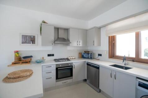 REDUCED Luxurious 2-Bedroom Corner Penthouse in Esentepe with Stunning Views, Modern Upgrades, and Resort-Style Amenities Image 9999 20