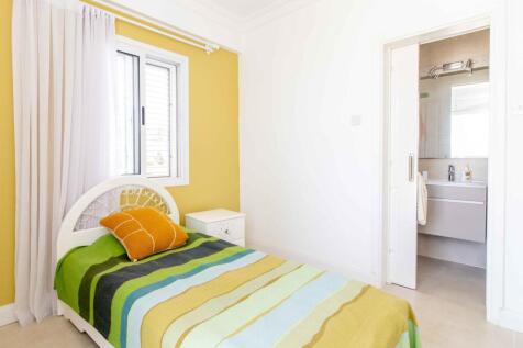 3-bedroom resale villa &#43; recently renovated &#43; renovated new pool &#43;  sea &amp; mountain views Image 9999 17