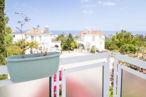 3-bedroom resale villa &#43; recently renovated &#43; renovated new pool &#43;  sea &amp; mountain views Image 9999 16