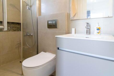 3-bedroom resale villa &#43; recently renovated &#43; renovated new pool &#43;  sea &amp; mountain views Image 9999 19