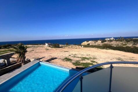 Seafront Luxury 3 Bedroom Modern Villa with mountain and sea views Image 9999 17