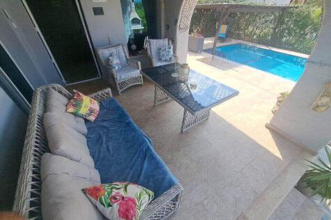 Exquisite 3 Bedroom Villa with Panoramic Views and Prime Location ? A Rare Opportunity Image 9999 6