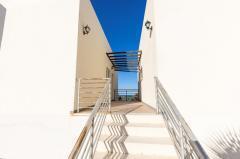 2 Bedroom Front line Sea View Penthouse in Turtle Bay Village Image 9999 4