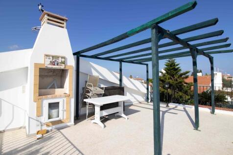 3 bedroom resale bungalow &#43; private pool &#43; roof terrace &#43; fully furnished &#43; central heating &#43;  Turkish Title Deed Image 9999 19