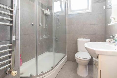 3 bedroom resale bungalow &#43; private pool &#43; roof terrace &#43; fully furnished &#43; central heating &#43;  Turkish Title Deed Image 9999 16