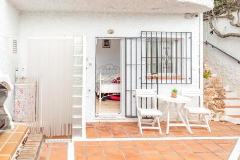 Guest entrance