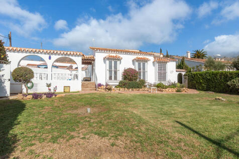 House &amp; lawn