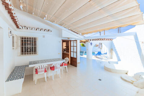 Outside dining