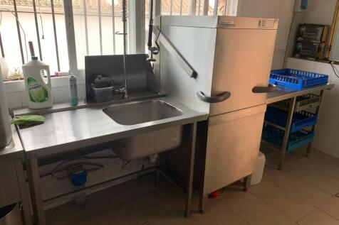 Washing up area
