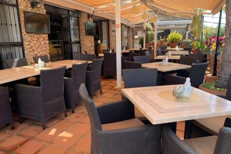 Daytime terrace