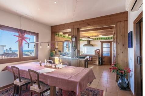 Diner kitchen