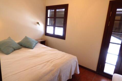 bedroom 1 (a)