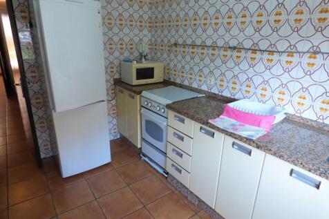 kitchen b
