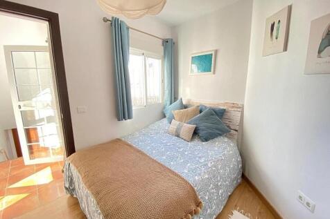 Dorm 3 Bedroom 3 Pic