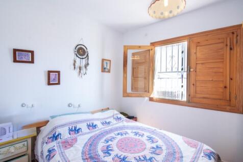 guest house bedroom
