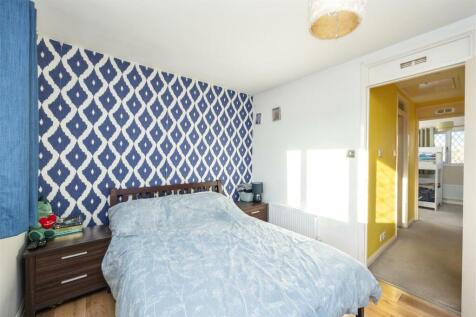 Principle bedroom