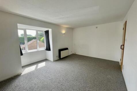 Living/bedroom