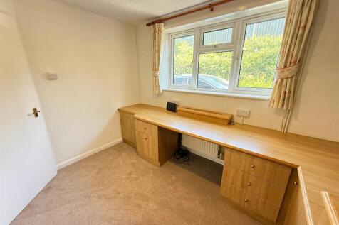 Bedroom 3 / Office