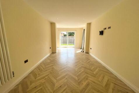 Living room.jpg