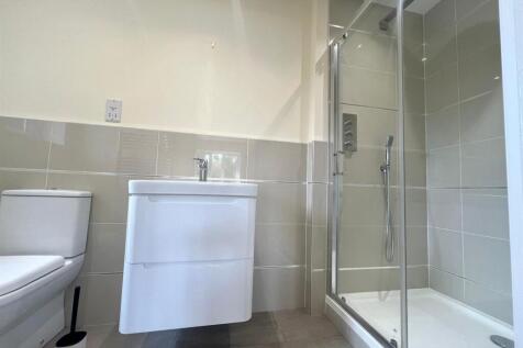 Ensuite.jpg