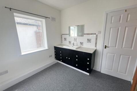 Bedroom three.jpg