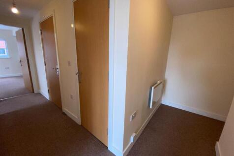 Hallway.jpg