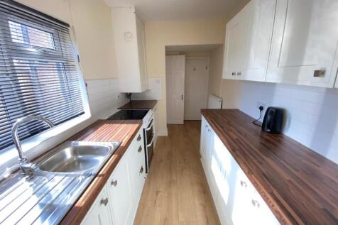 Kitchen..jpg