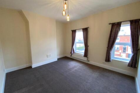 Bedroom one.jpg