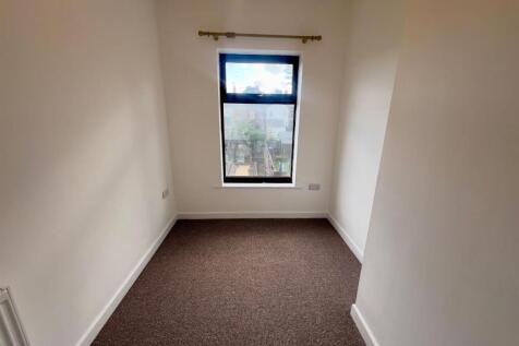 BEDROOM TWO.jpg
