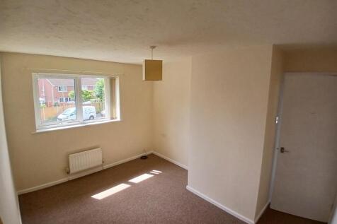 BEDROOM TWO.jpg
