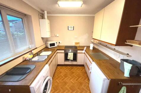 WhatsApp Image 2025-11-06 at 16.04.47_4d260635.jpg