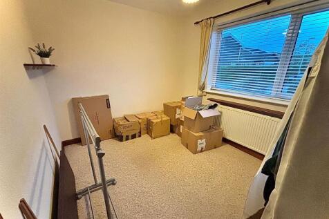 WhatsApp Image 2025-11-06 at 16.04.45_86b45100.jpg