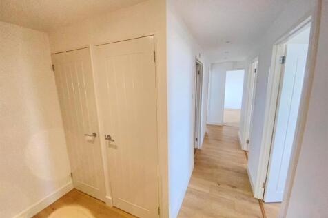 Hall.jpg