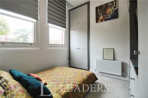 Bedroom With En-Suit