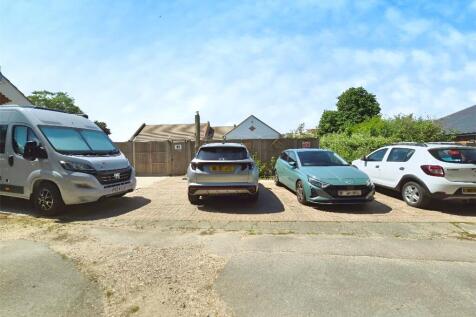 Parking 5 Cars
