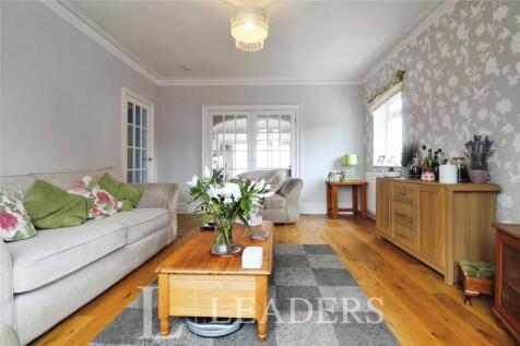 Front Lounge