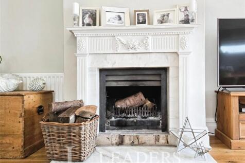 Wood Log Burner