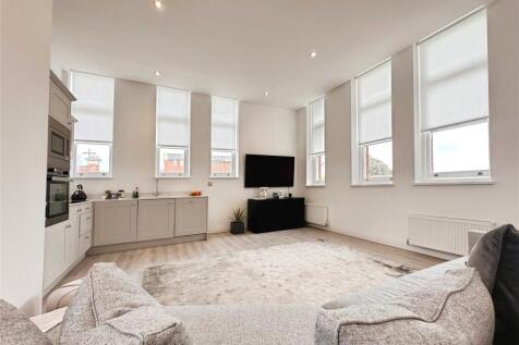 Lounge, Kitchen