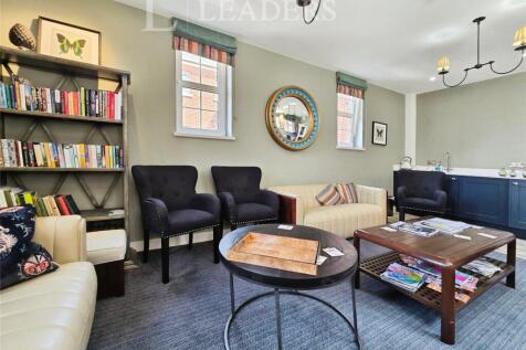 Communal Lounge