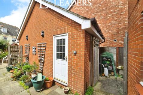 Garden/Garage