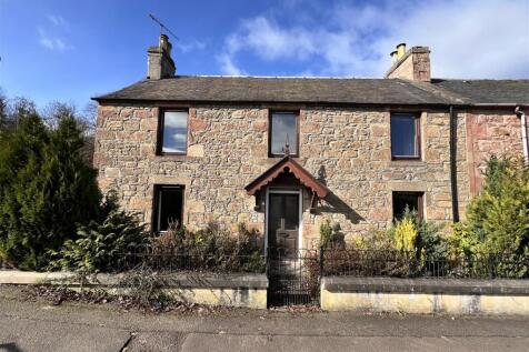 New front of house 2.jpg