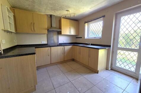 Mermaid Cottage - Kitchen.jpg