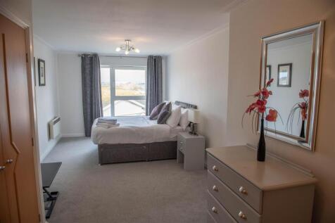 bedroom 3.jpeg