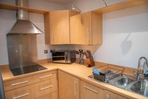 kitchen 2.jpeg